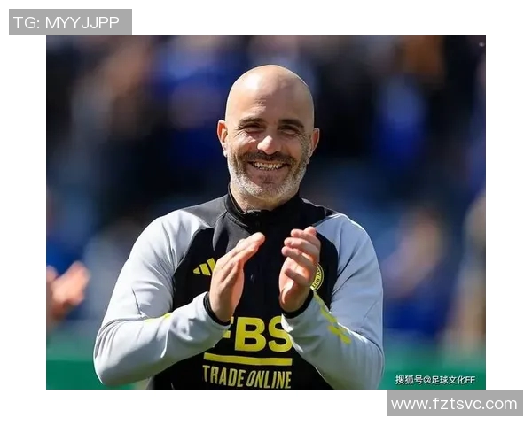 足球球星站姿分析技巧视频全解析掌握正确站位提升竞技水平